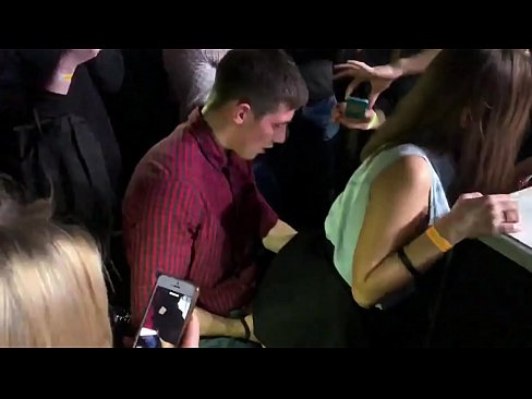 ❤️ Прави секс у руском ноћном клубу. 18-годишња Рускиња у анусу и вагини јебана у ноћном клубу ❌ Супер порно ат порн sr.superpornpics.ru ❤